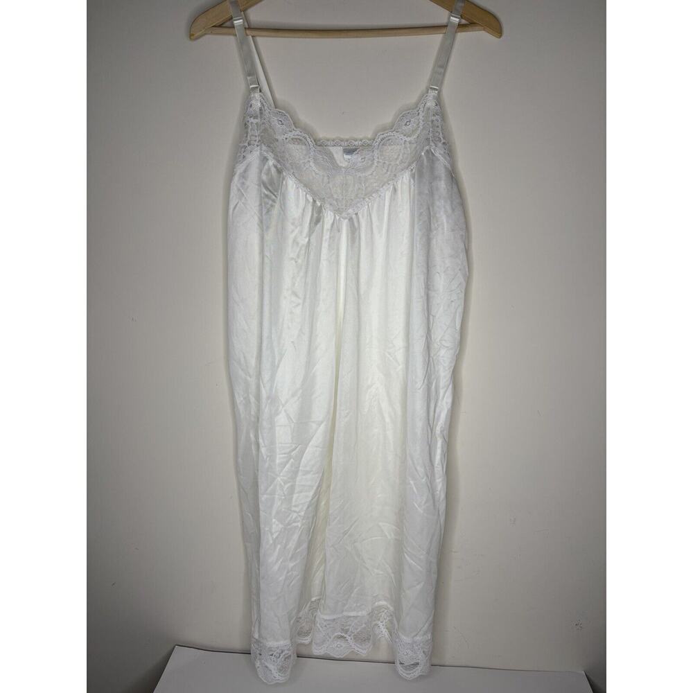 SLIPERFECTION Womens M White LACE TRIM Slip Dress Nightgown Lingerie Nylon